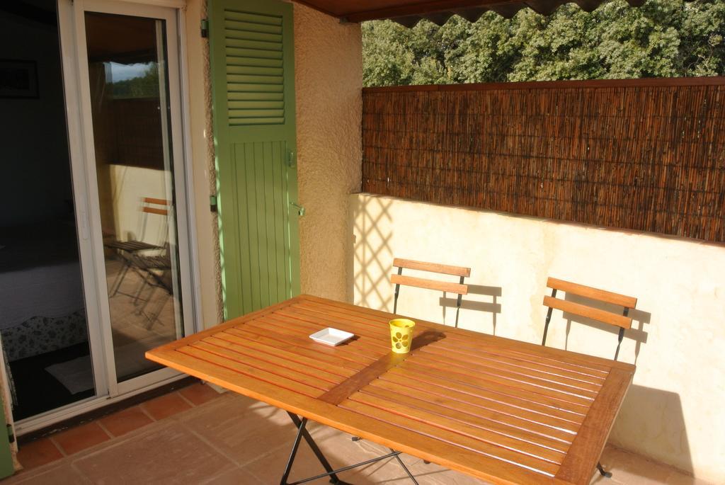 La Vieille Bastide Bed & Breakfast Flayosc Exterior foto